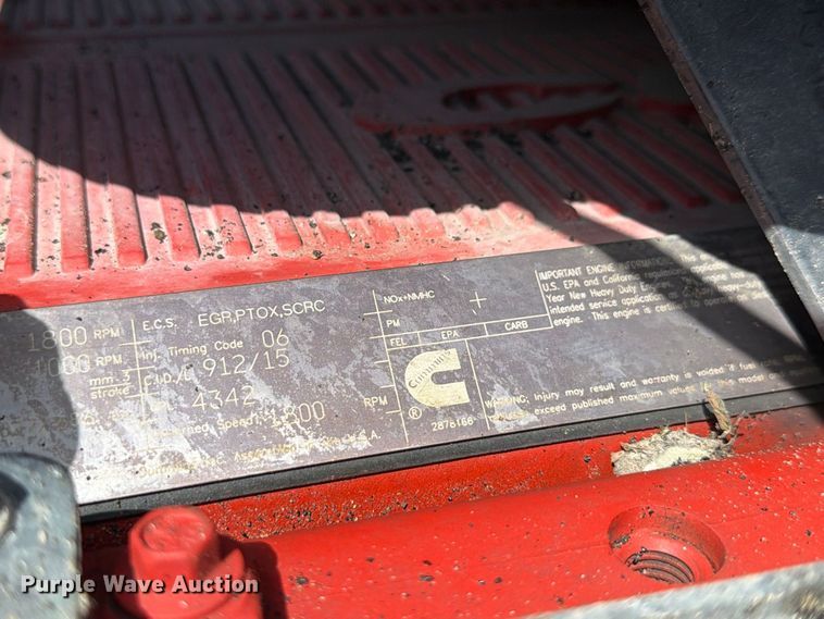 image for item YA5161 2019 Kenworth T800 dump truck