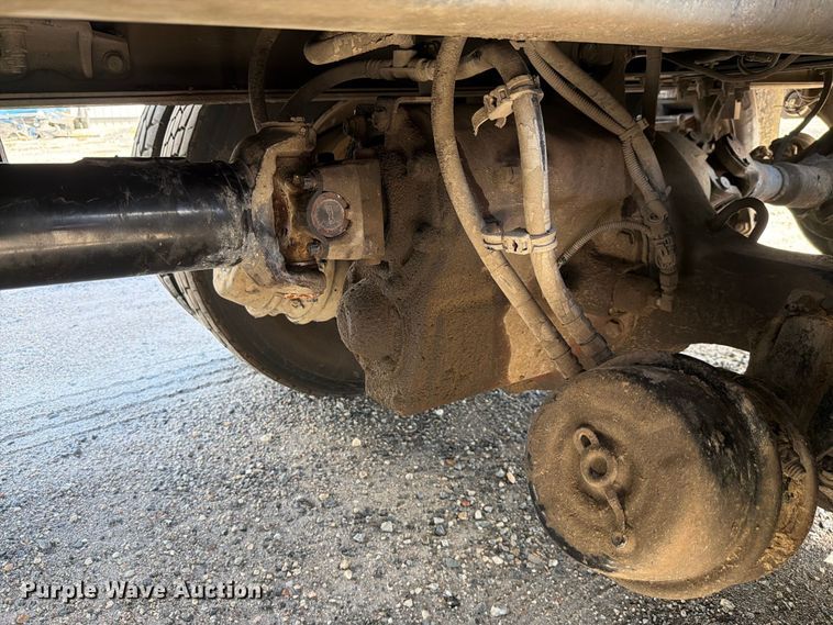 image for item YA5161 2019 Kenworth T800 dump truck