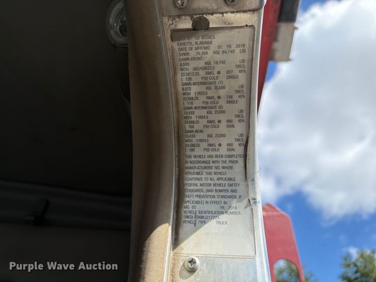 image for item YA5161 2019 Kenworth T800 dump truck