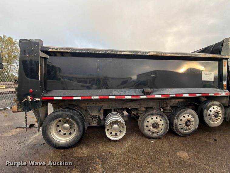 image for item YA5181 2021 Western Star 4700 dump truck