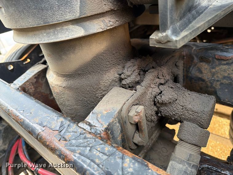 image for item YA5181 2021 Western Star 4700 dump truck