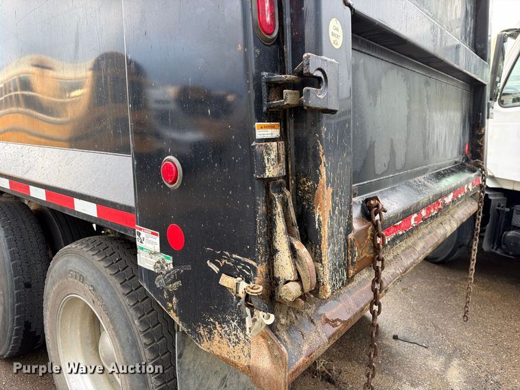 image for item YA5181 2021 Western Star 4700 dump truck