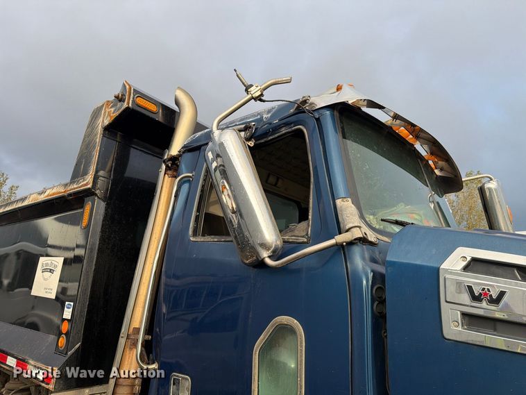 image for item YA5181 2021 Western Star 4700 dump truck