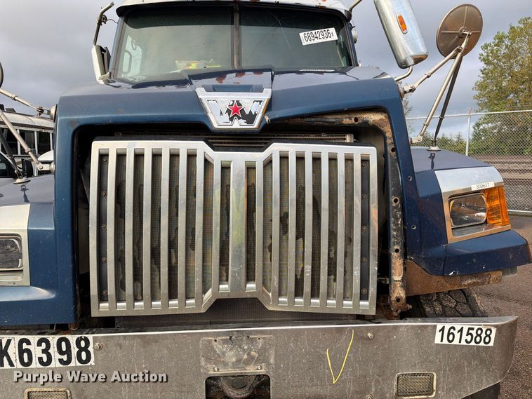 image for item YA5181 2021 Western Star 4700 dump truck