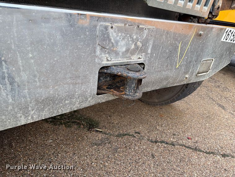 image for item YA5181 2021 Western Star 4700 dump truck