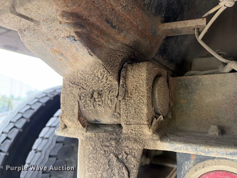 image for item YA5181 2021 Western Star 4700 dump truck