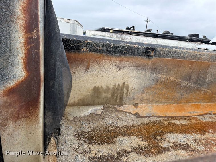 image for item YA5181 2021 Western Star 4700 dump truck