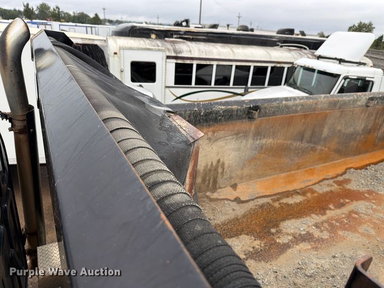 image for item YA5181 2021 Western Star 4700 dump truck