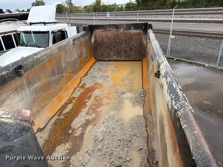 image for item YA5181 2021 Western Star 4700 dump truck