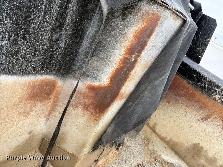 image for item YA5181 2021 Western Star 4700 dump truck