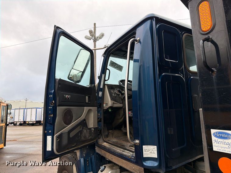 image for item YA5181 2021 Western Star 4700 dump truck