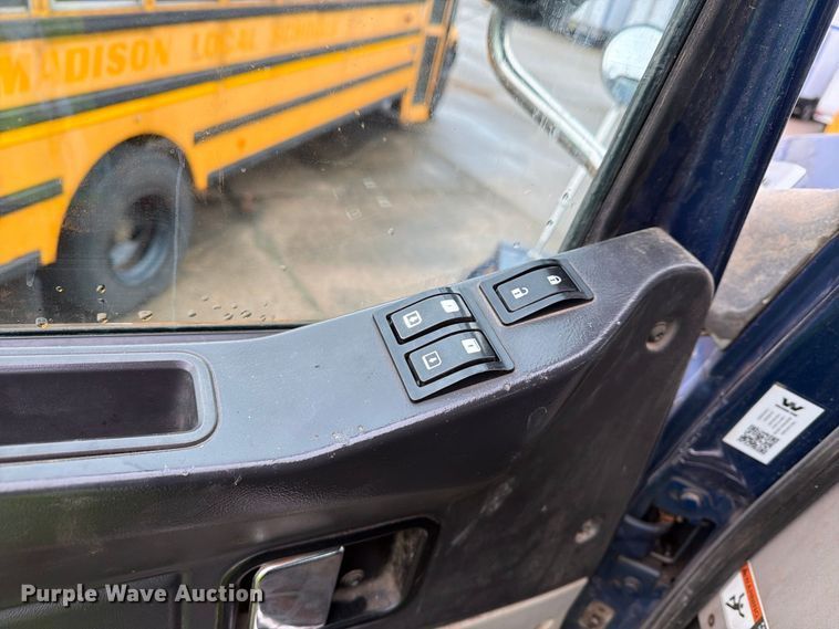 image for item YA5181 2021 Western Star 4700 dump truck