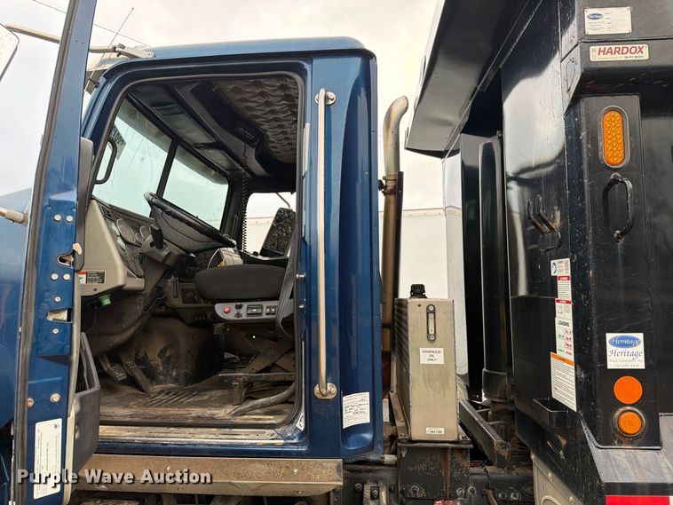 image for item YA5181 2021 Western Star 4700 dump truck