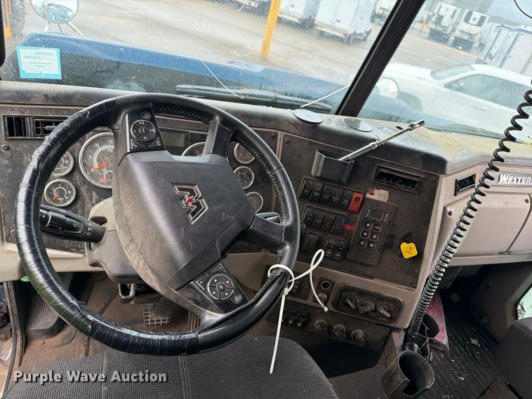 image for item YA5181 2021 Western Star 4700 dump truck