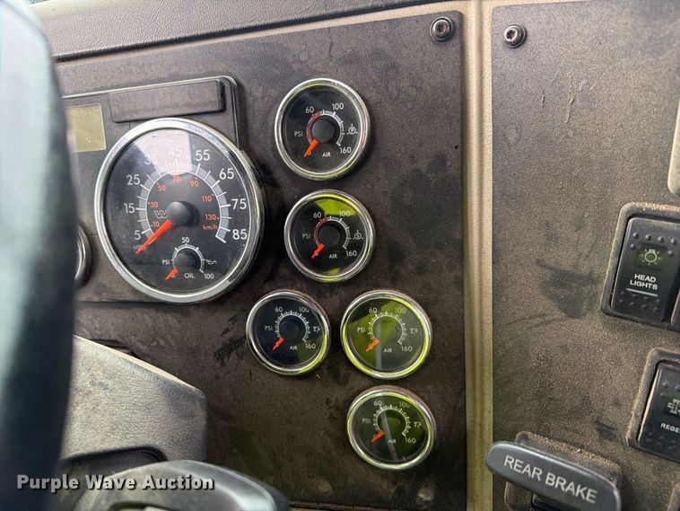 image for item YA5181 2021 Western Star 4700 dump truck
