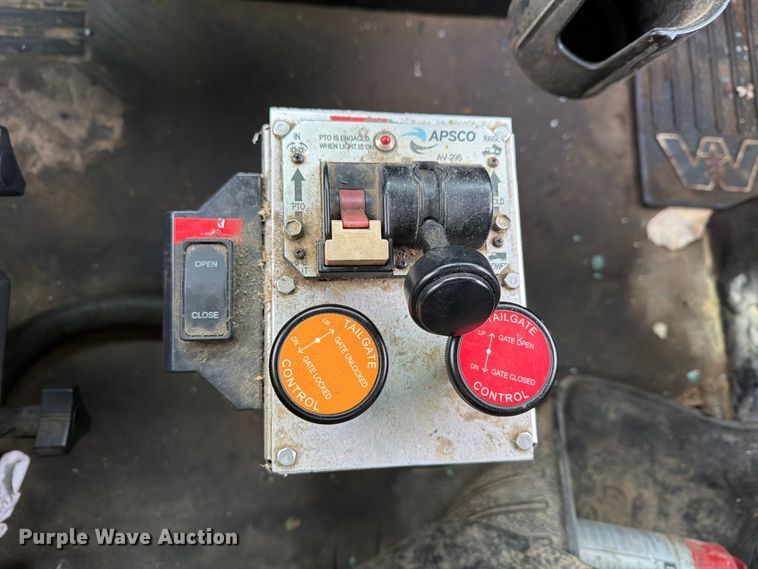 image for item YA5181 2021 Western Star 4700 dump truck