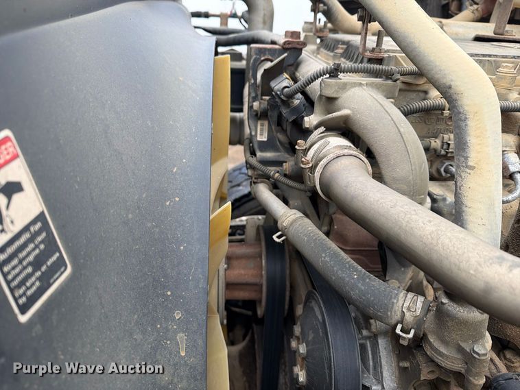 image for item YA5181 2021 Western Star 4700 dump truck