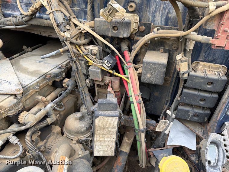 image for item YA5181 2021 Western Star 4700 dump truck