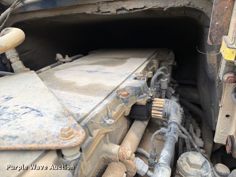image for item YA5181 2021 Western Star 4700 dump truck