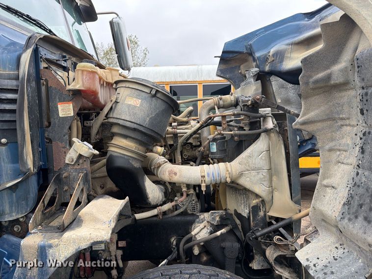 image for item YA5181 2021 Western Star 4700 dump truck