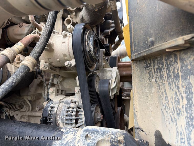 image for item YA5181 2021 Western Star 4700 dump truck