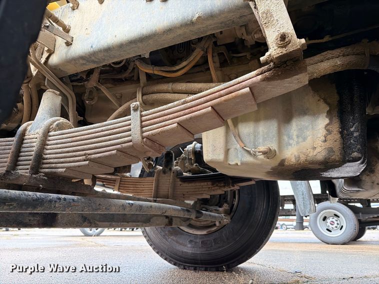 image for item YA5181 2021 Western Star 4700 dump truck