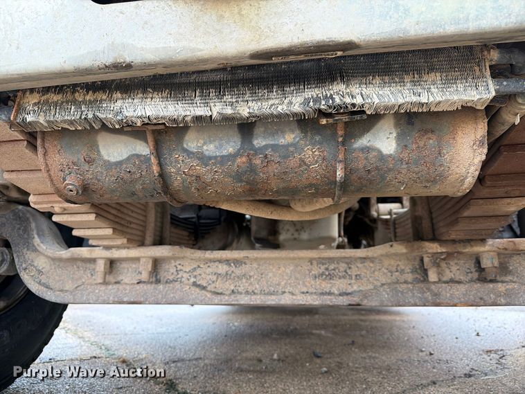 image for item YA5181 2021 Western Star 4700 dump truck