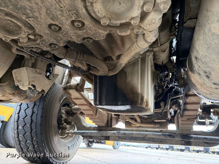 image for item YA5181 2021 Western Star 4700 dump truck