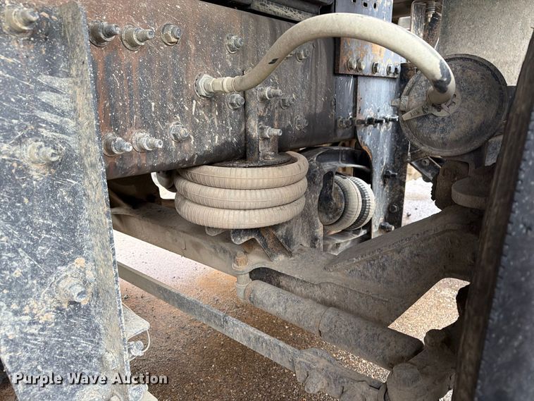 image for item YA5181 2021 Western Star 4700 dump truck
