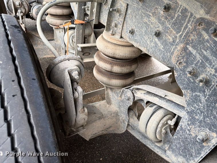 image for item YA5181 2021 Western Star 4700 dump truck