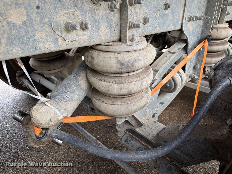image for item YA5181 2021 Western Star 4700 dump truck