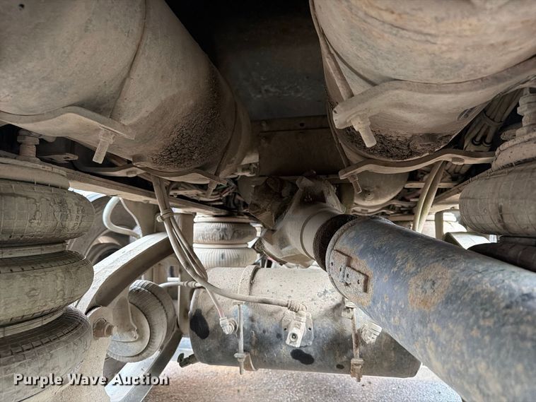 image for item YA5181 2021 Western Star 4700 dump truck