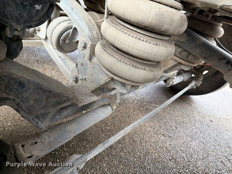 image for item YA5181 2021 Western Star 4700 dump truck