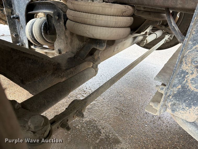 image for item YA5181 2021 Western Star 4700 dump truck
