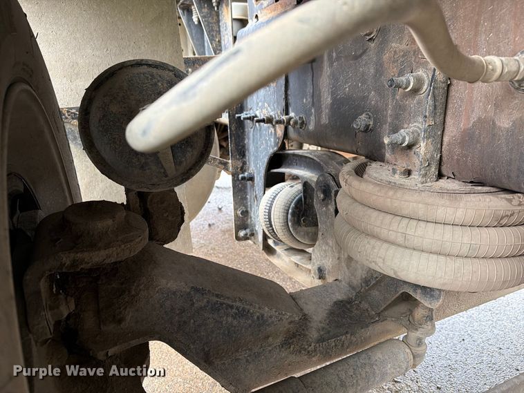 image for item YA5181 2021 Western Star 4700 dump truck