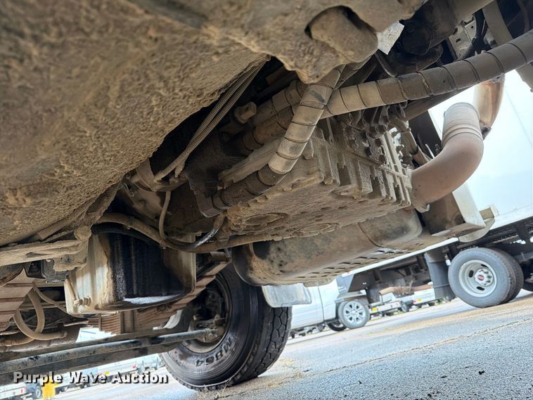 image for item YA5181 2021 Western Star 4700 dump truck