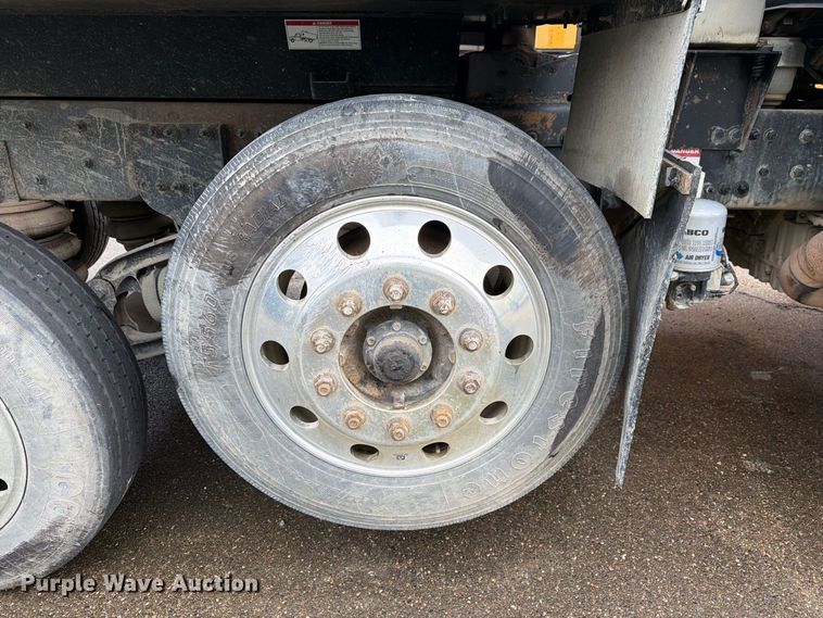 image for item YA5181 2021 Western Star 4700 dump truck