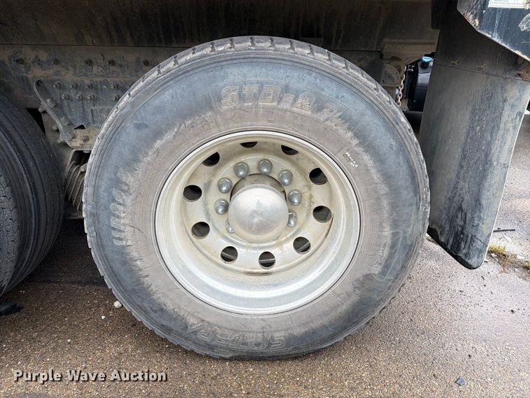 image for item YA5181 2021 Western Star 4700 dump truck