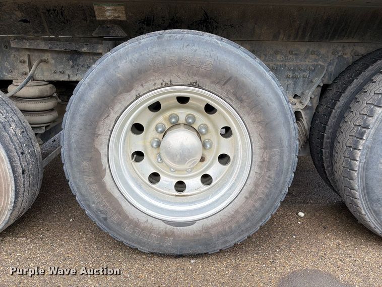 image for item YA5181 2021 Western Star 4700 dump truck