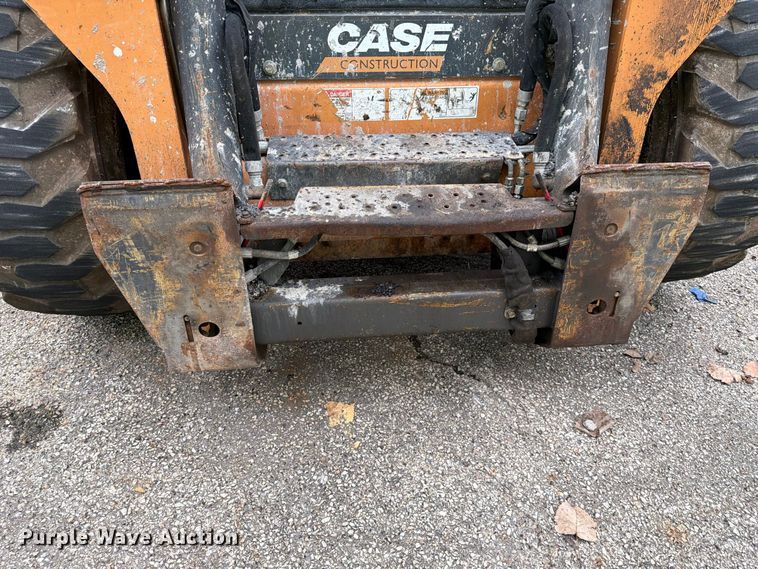 image for item YA5191 2017 Case SV340 skid steer loader