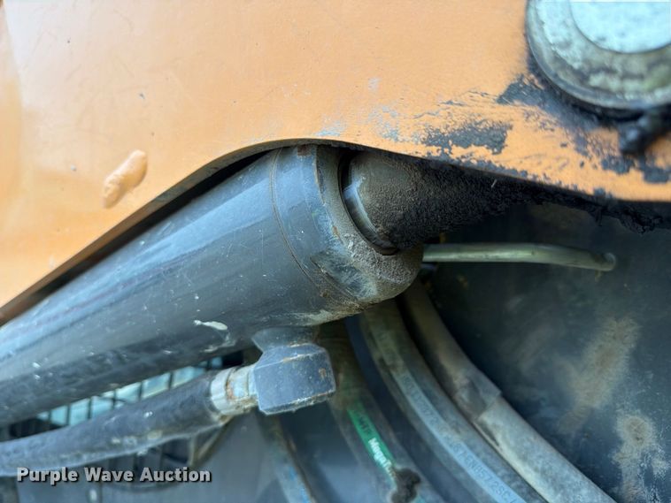 image for item YA5191 2017 Case SV340 skid steer loader