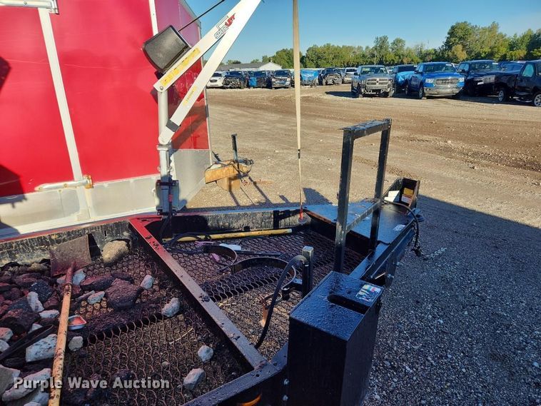 image for item YA5195 2022 KM International 8000TEDD C2M2 asphalt hot box trailer