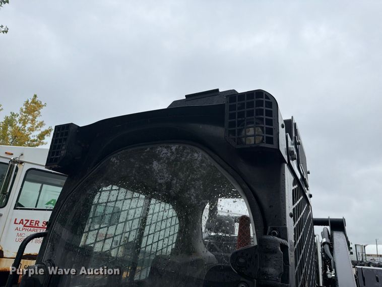 image for item YA5206 2021 Caterpillar 299D3 XE tracked skid steer loader