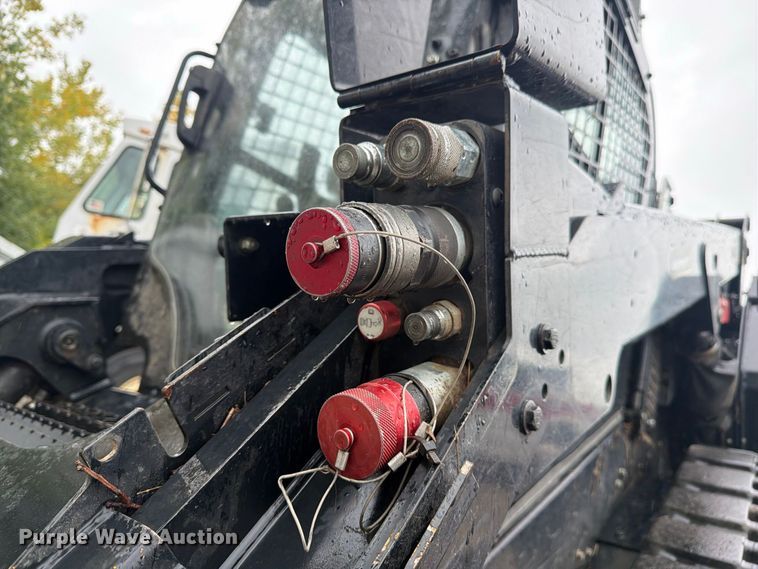 image for item YA5206 2021 Caterpillar 299D3 XE tracked skid steer loader