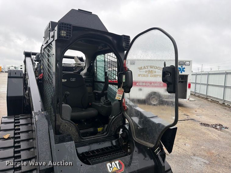 image for item YA5206 2021 Caterpillar 299D3 XE tracked skid steer loader