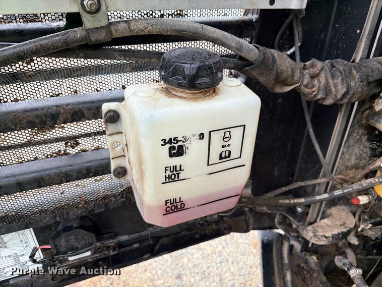 image for item YA5206 2021 Caterpillar 299D3 XE tracked skid steer loader