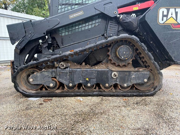 image for item YA5206 2021 Caterpillar 299D3 XE tracked skid steer loader