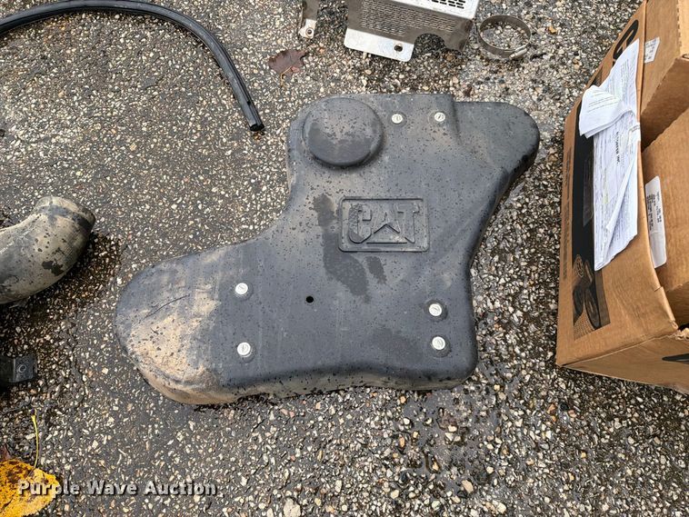image for item YA5206 2021 Caterpillar 299D3 XE tracked skid steer loader