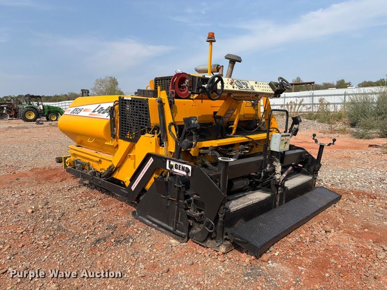 image for item YA5241 2012 LeeBoy 8515B paver