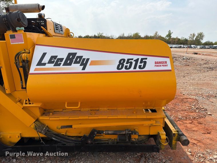 image for item YA5241 2012 LeeBoy 8515B paver